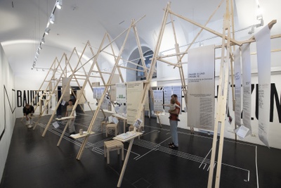 Zwischen Kostenschätzung, Muttermilch und Bauwende im Architekturzentrum Wien