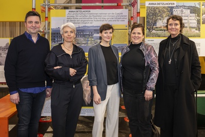 Wojciech Czaja (Kurator FBS), Katharina Cibulka (Künstlerin), Christina Kragl (afo), Veronika Platz (Kuratorin & Produktionsleitung afo), Sabine Pollak, Kunstuniversität Linz