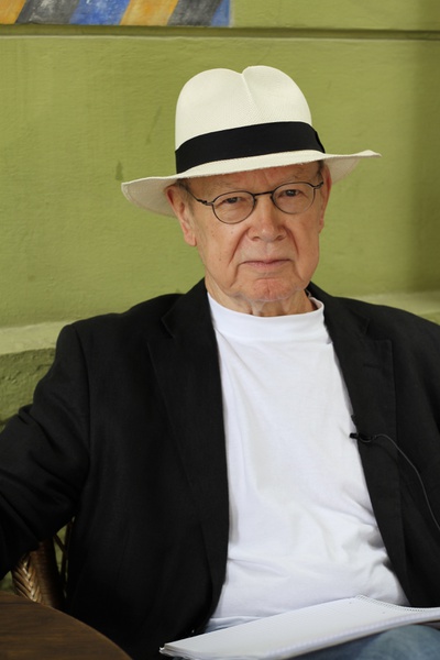 Martin Pollack, 2017
das Foto kann honorarfrei an Dritte (Presse, veranstalter) weitergegeben werden
© GS Filmproduktion
Gernot Stadler
GS Filmprodukion
Sariastraﬂe 4
9020 Klagenfurt
Tel.: +43 664 4216246