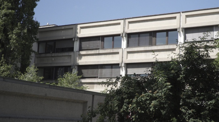 BERNOULLISTRASSE 1 AT (2022), R. Laura Mann, Robert Bettinger, Lorenz Zenleser, 7 Min.