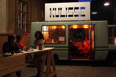 "el afo" 3. Akt: Kulisse